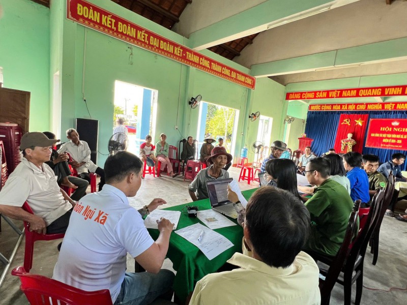 THĂNG PHÚ TRIỂN KHAI TẶNG QUÀ LẦN 3 NHÂN KỶ NIỆM 80 NĂM CÁCH MẠNG THÁNG 8 VÀ QUỐC KHÁNH 2/9