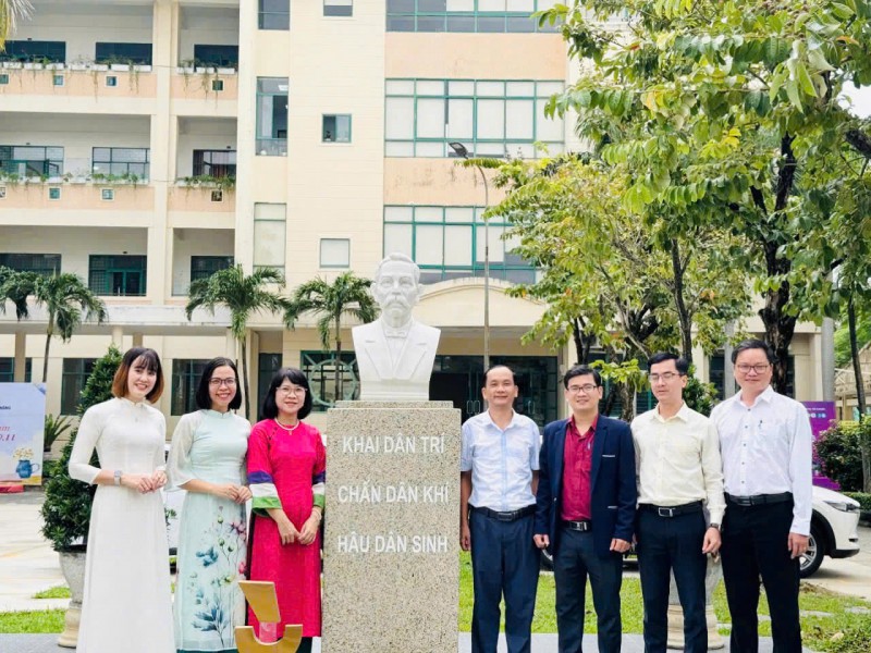 GƯƠNG SÁNG HIẾU HỌC THÀNH ĐẠT NGUYỄN VĂN ĐÔNG