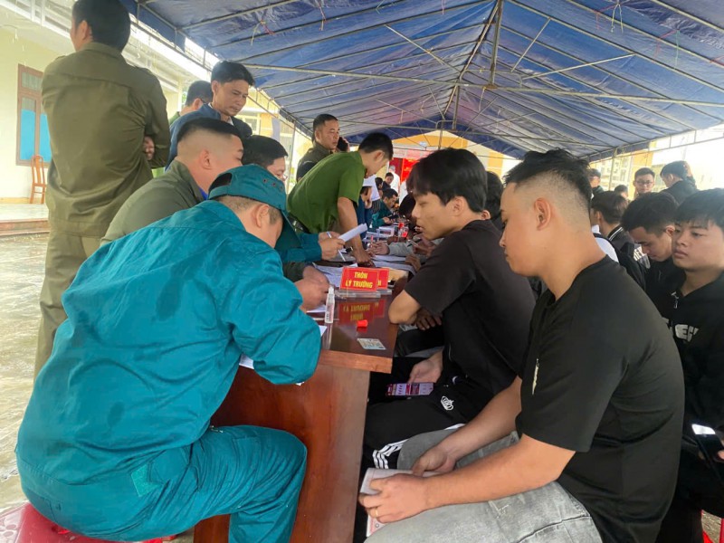 THANH NIÊN THĂNG PHÚ KHÁM TUYỂN NVQS NĂM 2026