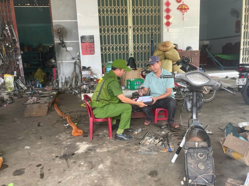 CÁC CƠ SỞ SỬA CHỮA XE MÔ TÔ, XE GẮN MÁY, XE ĐIỆN KHÔNG ĐỘ CHẾ, GẮN THÊM ĐỘNG CƠ TRÁI QUY ĐỊNH
